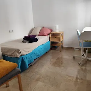  Kwatera prywatna Confortable Habitacion Centrica En Piso Privado Hiszpania