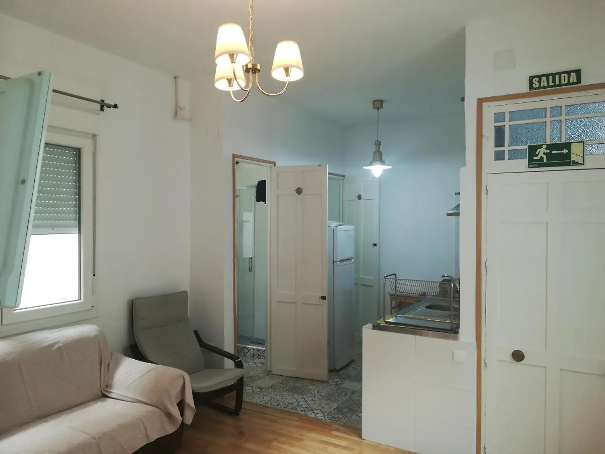 Apartamentos Fernando El Catolico Málaga Apartman