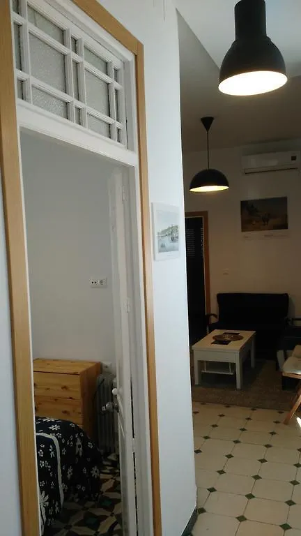 Apartamentos Fernando El Catolico Málaga Apartman
