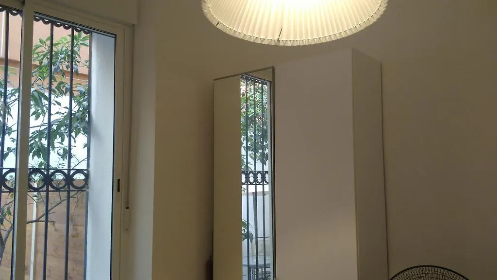 Apartman Apartamentos Fernando El Catolico Málaga
